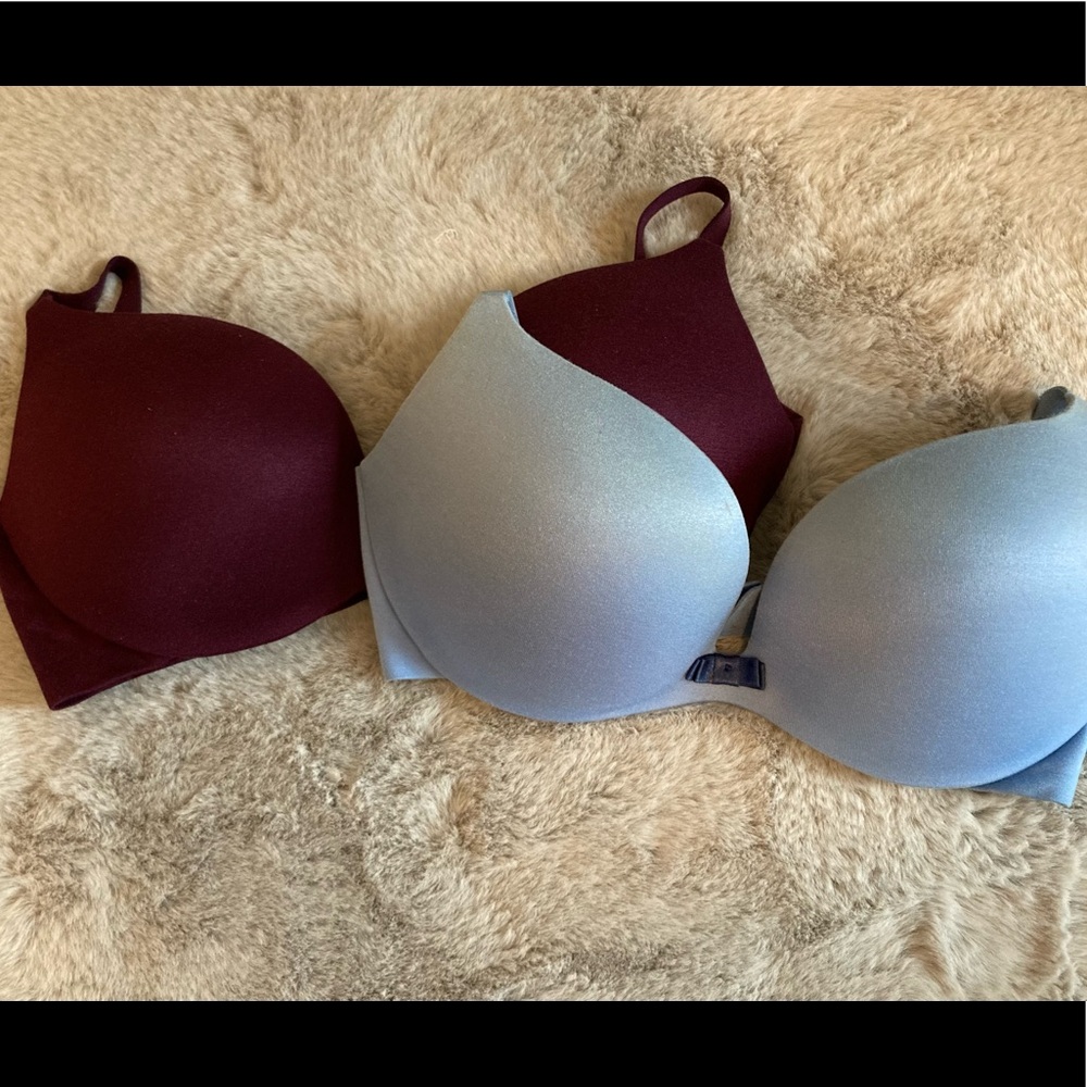 Victoria Secret Plunge Bra Set- 32C